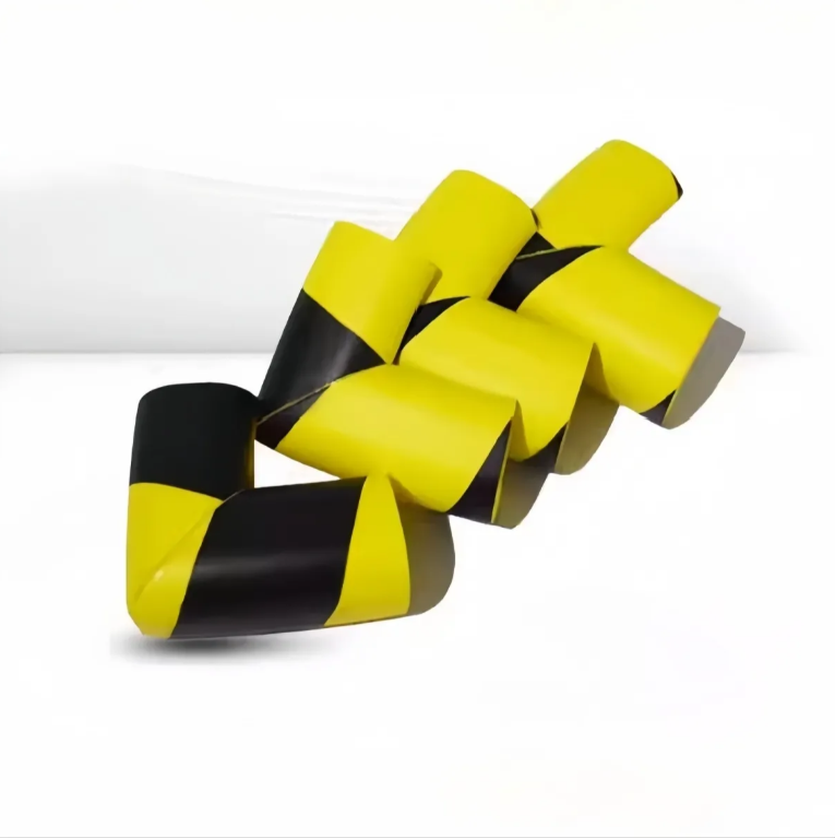 NBR Black and Yellow Warning Corner Protector / Industrial Rubber Safety Corner Guard